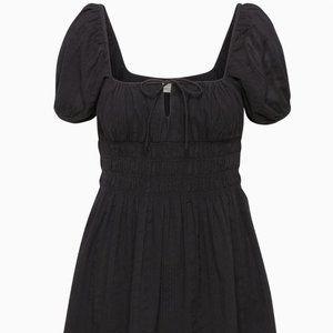 Aritzia Sunday Best Kay Puff-Sleeve Smocked Mini Dress | Black (Size L)
